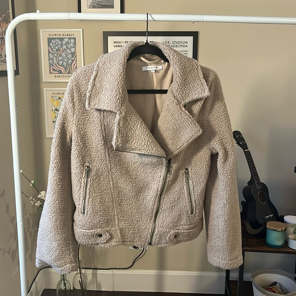 Olivaceous Tan Fleece Jacket